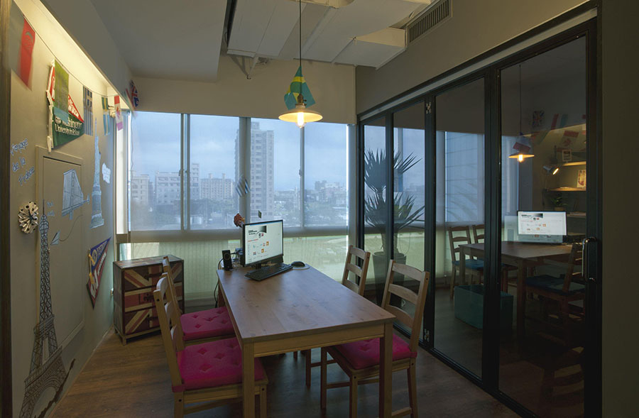 留學咨詢機構辦公室設計6