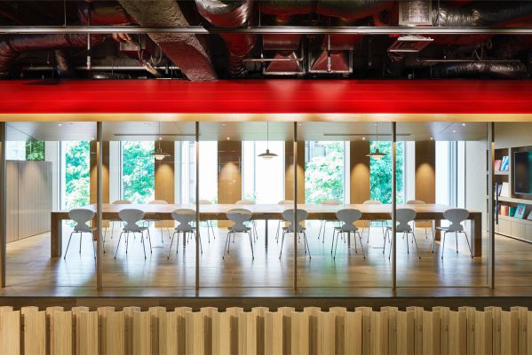 辦公室裝修不能以價(jià)格來(lái)衡量