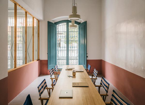 辦公室設計應該怎么選擇